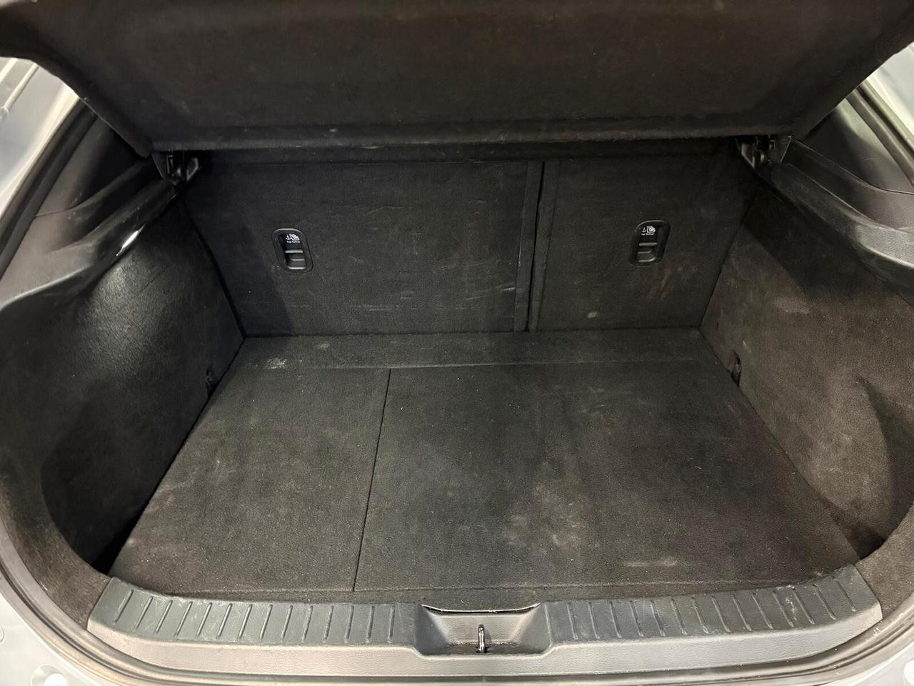 Mazda CX-30 2.0L e-Skyactiv-X M Hybrid 2WD Executive