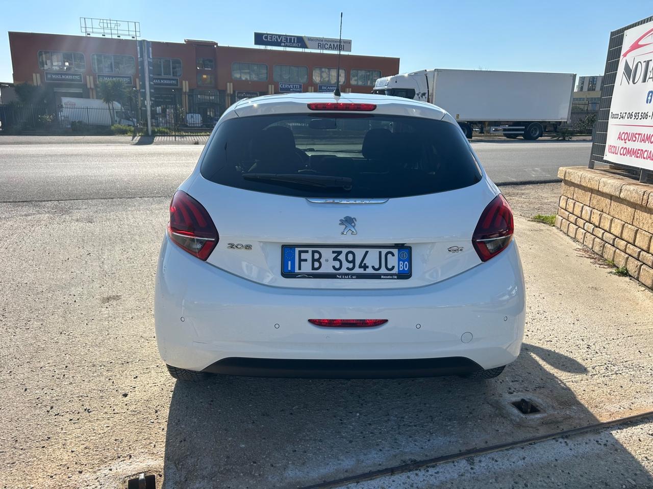 Peugeot 208 PureTech 82 ETG5 S&S 5 porte Allure