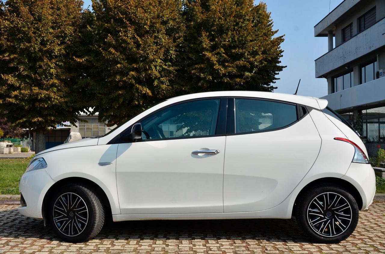 LANCIA YPSILON 1.2 GOLD ECOCHIC GPL 69cv, UNICOPROPRIETARIO, EURO 6D, APPLE ANDROID, CLIMA, PERMUTE