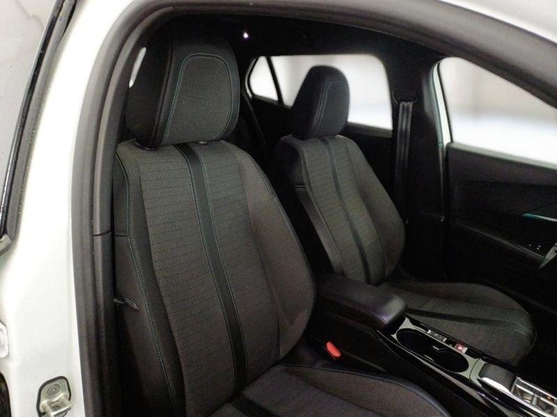 Peugeot 2008 2008 BlueHDi 130 S&S EAT8 Allure Pack