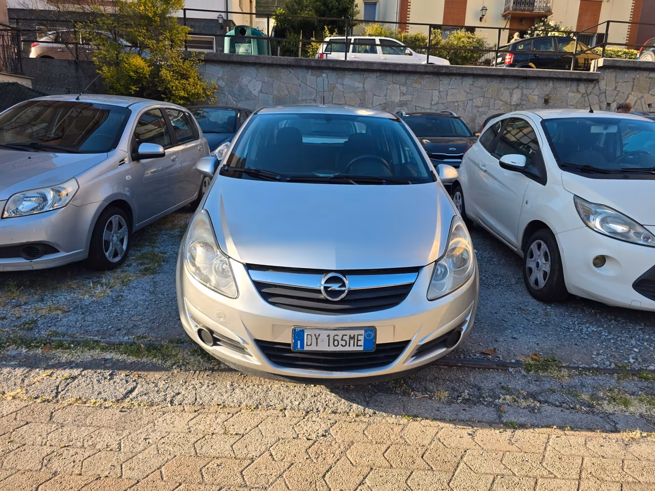 Opel Corsa 1.2 5 porte Club NEOPATENTATI