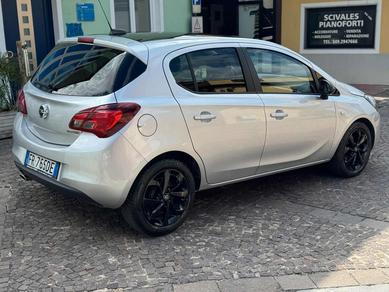 Opel Corsa 1.4 90CV GPL Tech 5 porte Innovation