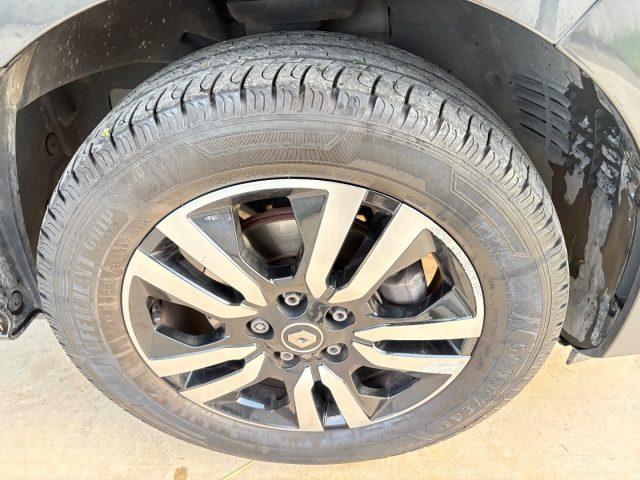 RENAULT Trafic BluedCi 9 POSTI 170CV EDC PC-TN SPACE Class IVA ES