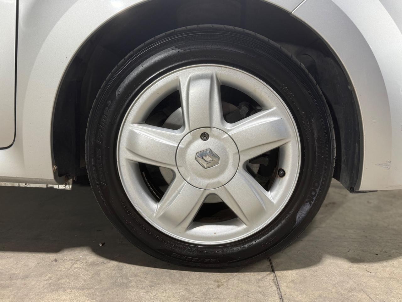 RENAULT TWINGO 1.2 75CV NEOPATENTATI