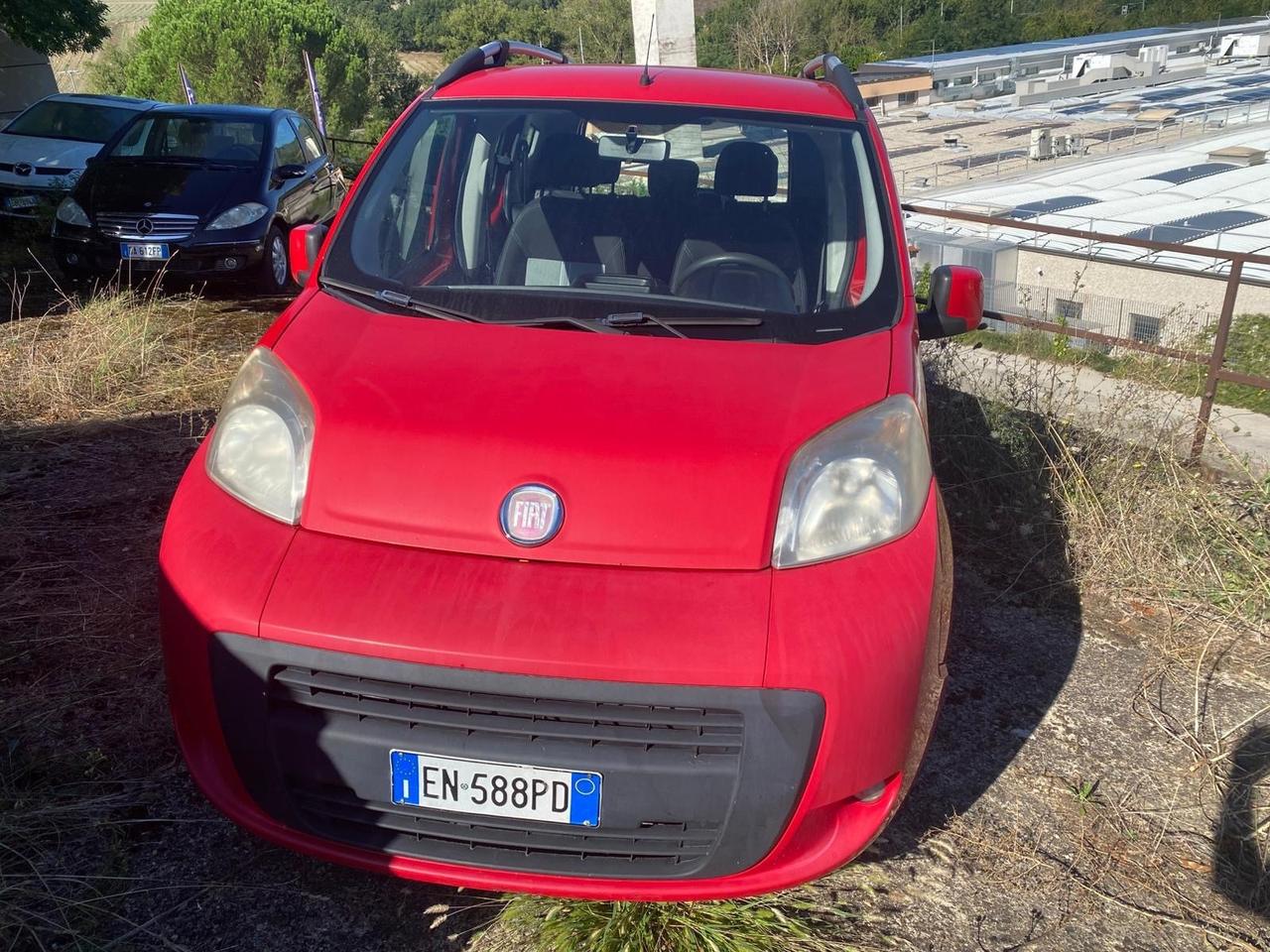 Fiat Qubo 1.3 MJT 75 CV Trekking ok neopatentati