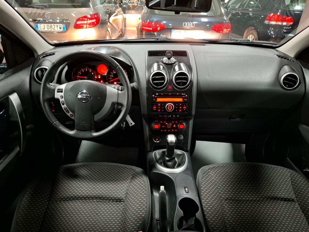 Nissan Qashqai 1.6 benzina Tekna Neopatentato