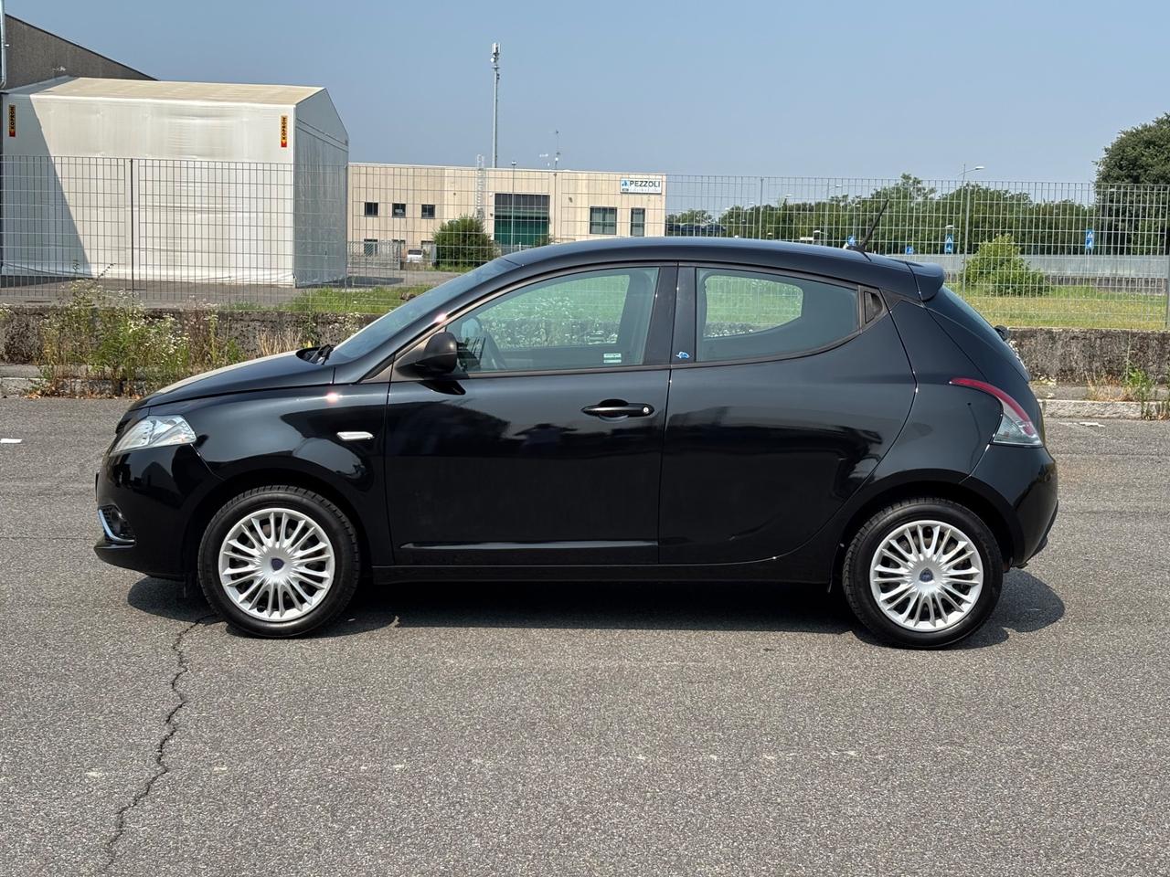Lancia Ypsilon 1.2 69 CV UNICO PROPRIETARIO