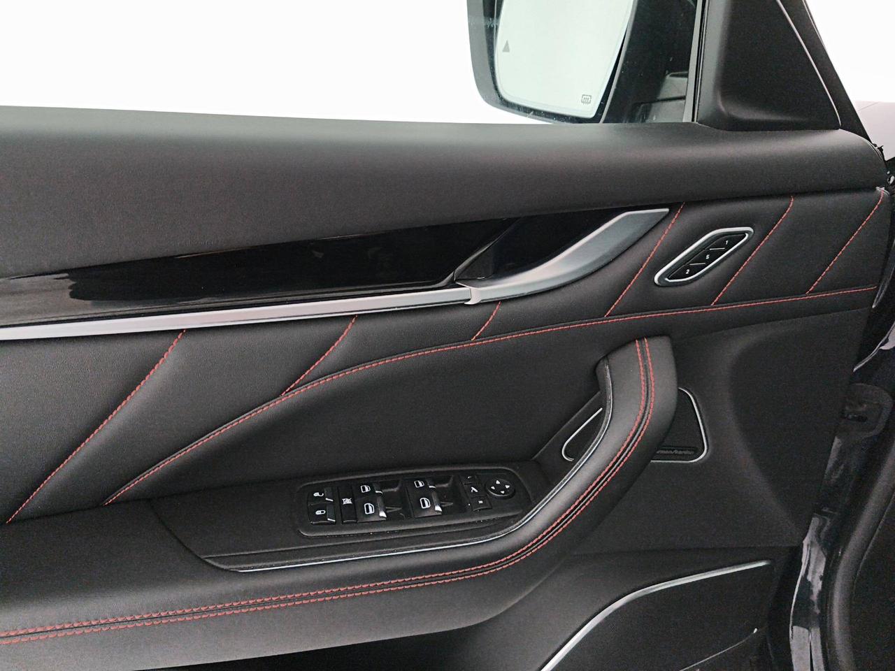 Maserati Levante Benzina 3.0 V6 Modena 430cv