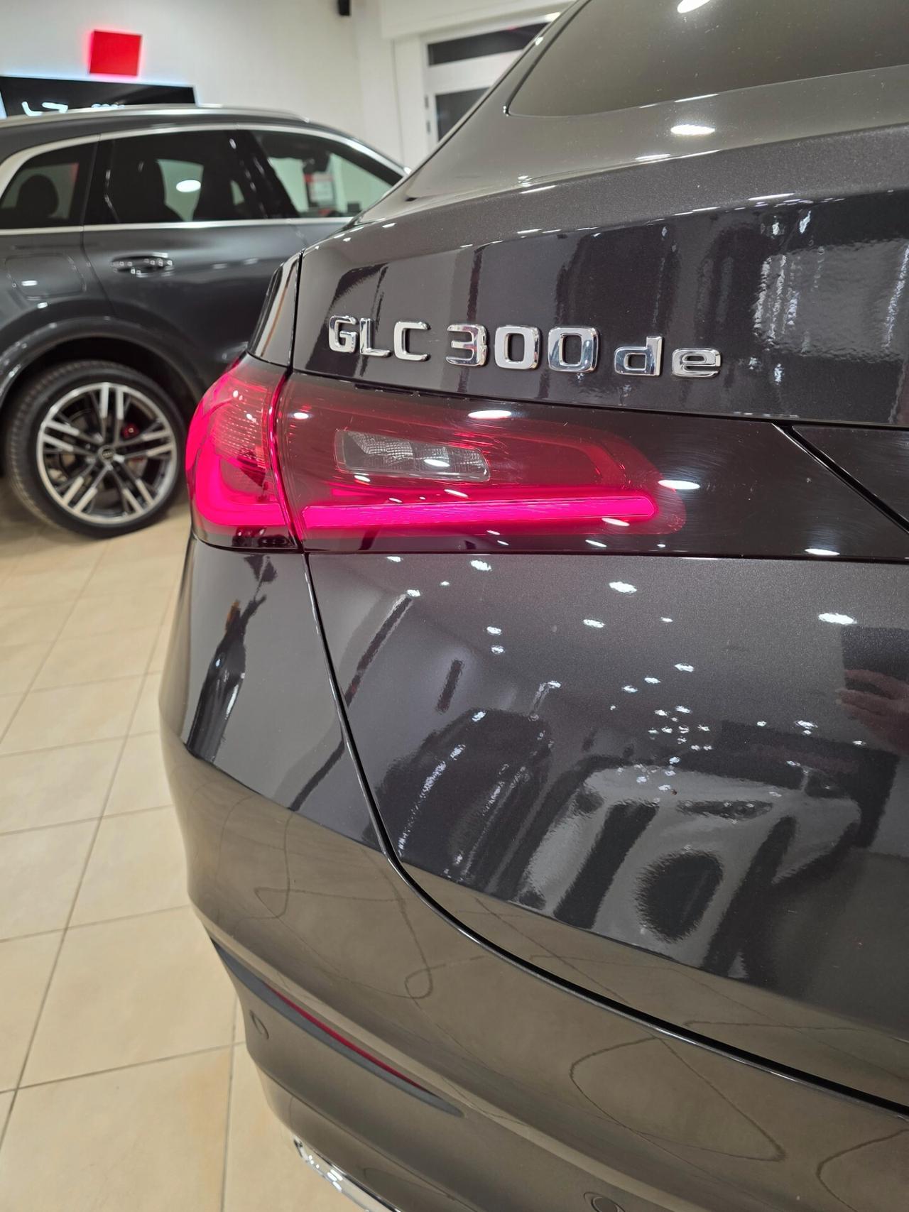 Mercedes-benz GLC 300 de 4Matic Plug-in hybrid Coupé Premium Plus AMG Line