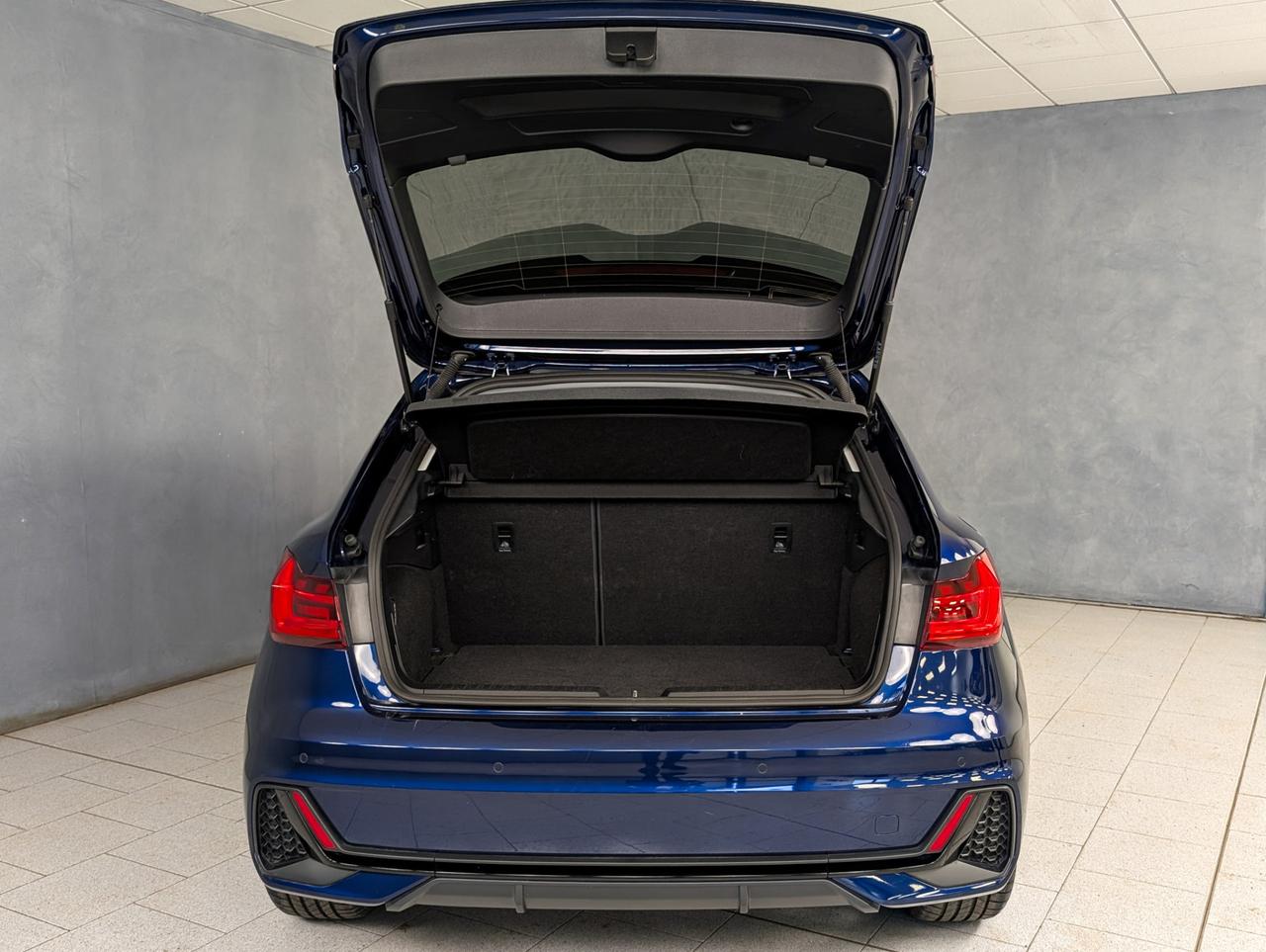 Audi A1 30 TFSI 116cv Adrenalin Black Edition S line