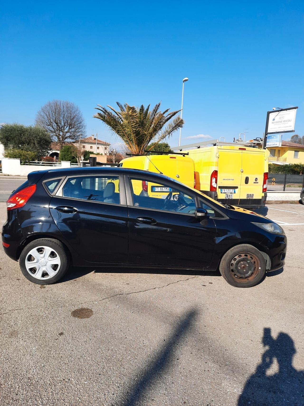 Ford Fiesta Fiesta 1.4 96CV GPL 5 porte OK NEOPATENTATI