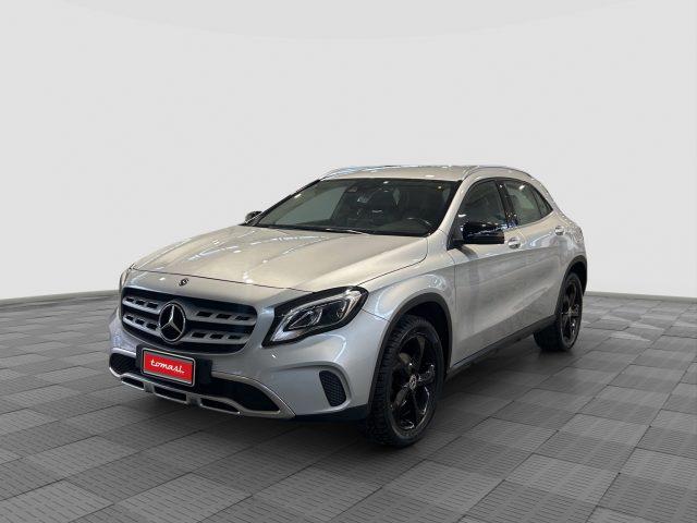 MERCEDES-BENZ CLA sse GLA GLA 200 CDI/d Automatic 4Matic Sport