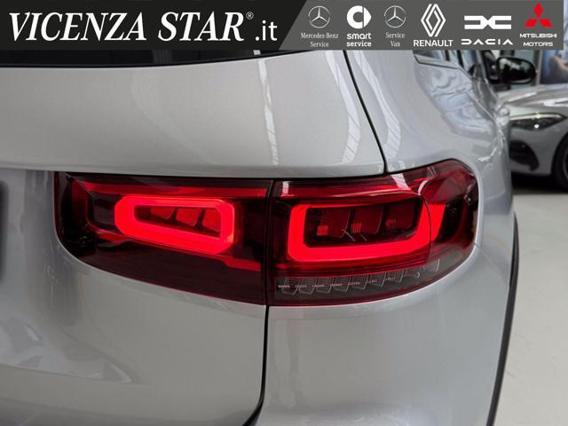 MERCEDES-BENZ GLB 180 d PREMIUM AMG
