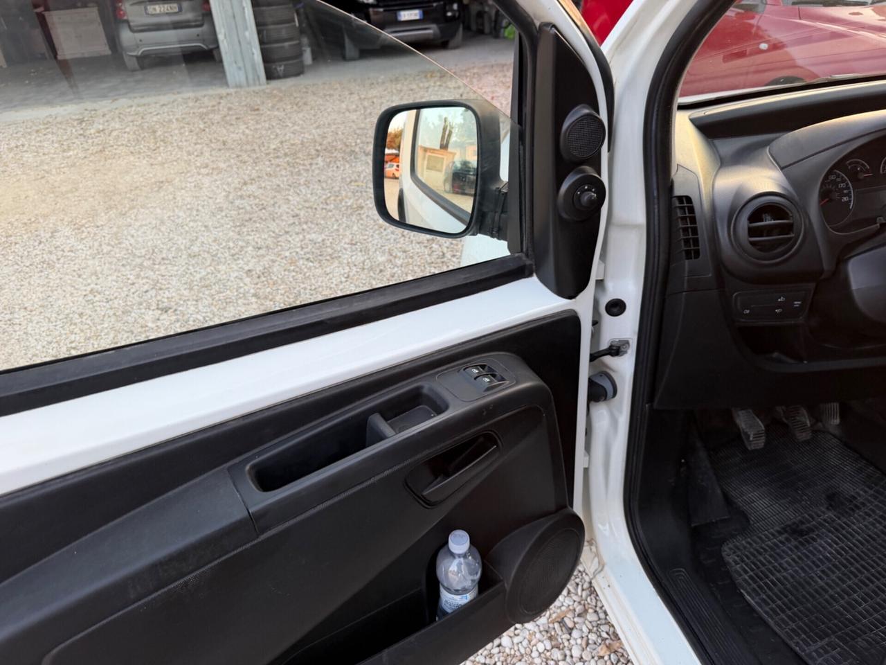 Fiat Fiorino 1.3 MJT 95CV Furgone Adventure