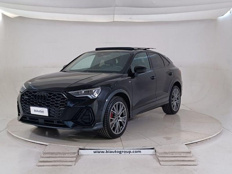 Audi Q3 2019 Sportback Diesel Sportback 40 2.0 tdi Identity Black quattro 193