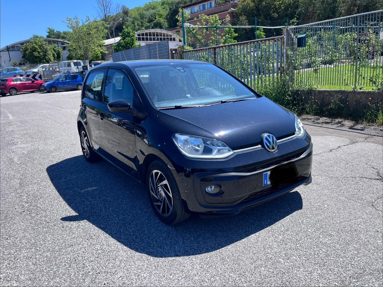 Volkswagen up! 1.0 75 CV 5p. move