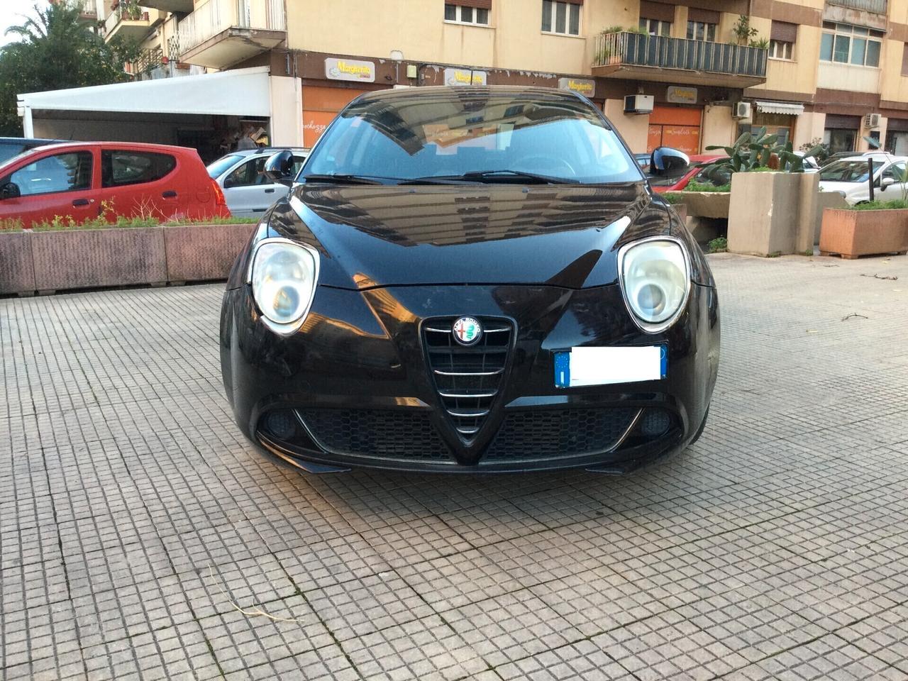 Alfa Romeo MiTo 1.6 JTDm 16V Distinctive Sport Pack