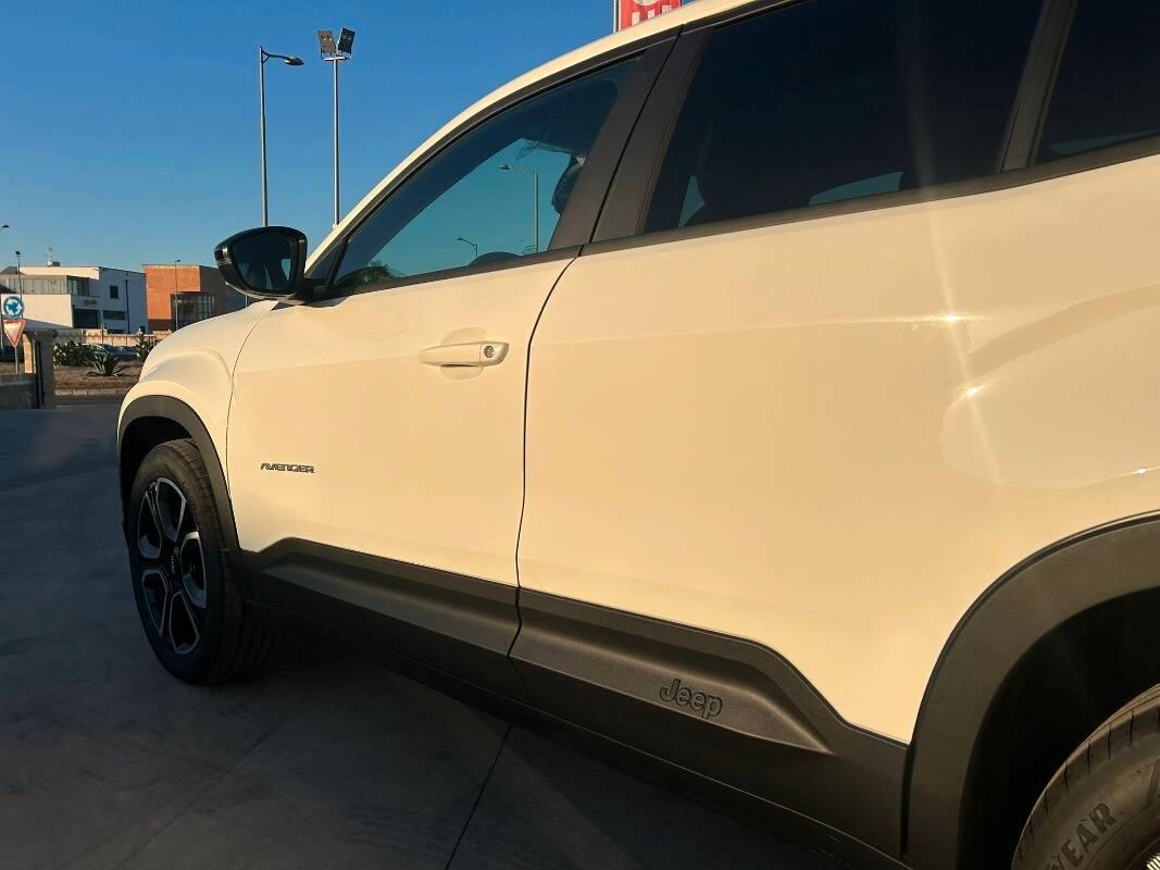 Jeep Avenger 1.2 t. Summit fwd 100cv