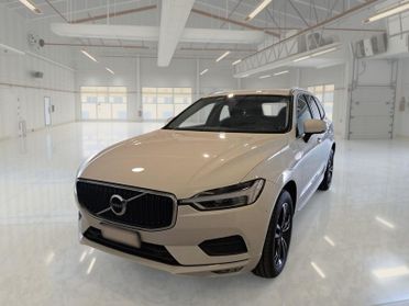 VOLVO XC60 B4 D AWD Geartronic Business Plus