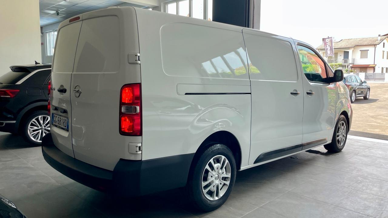 OPEL VIVARO 2.0 CABINATO ENJOY L3H1 PM 122 CV - NEOPATENTATI