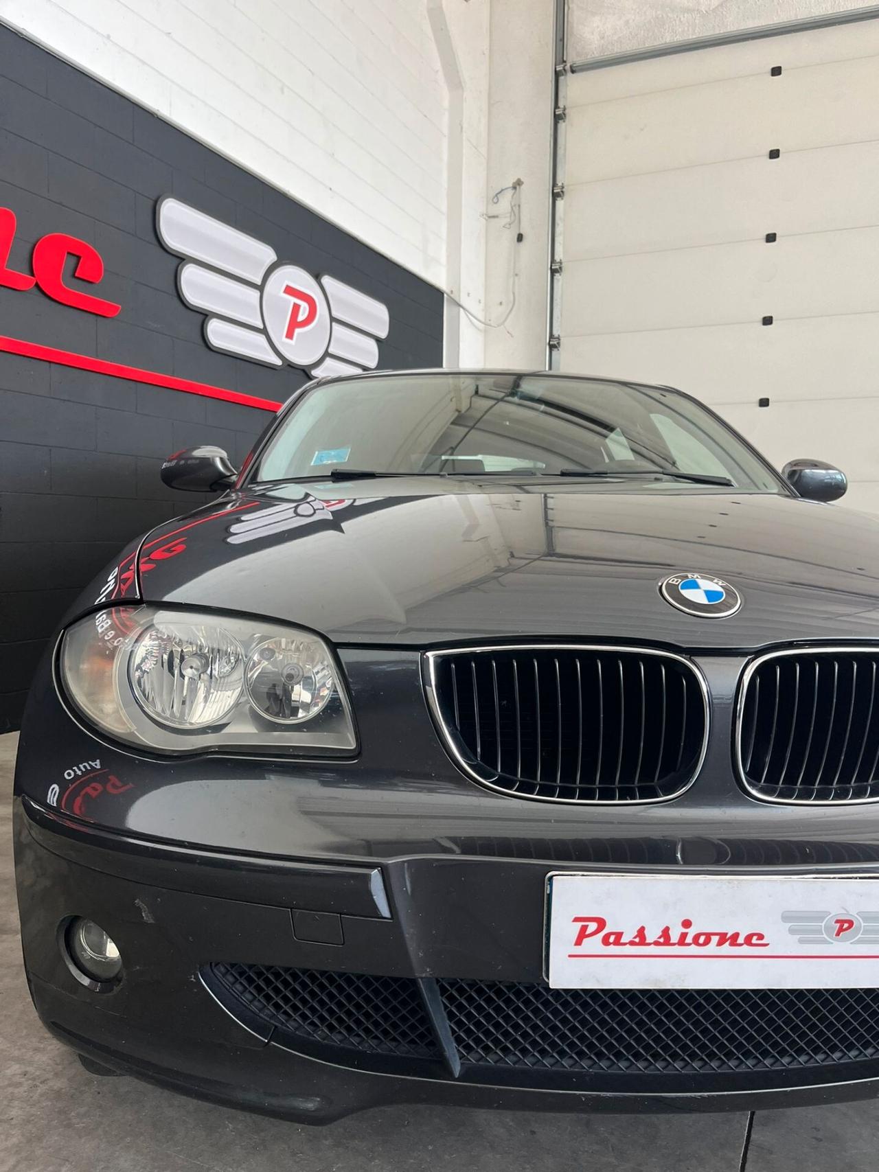 Bmw 118 118i cat 5 porte Futura