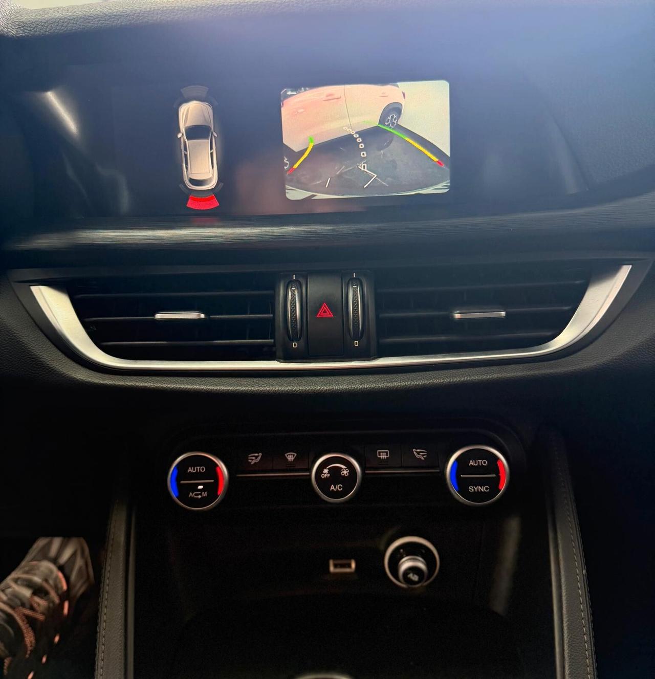 Alfa Romeo Stelvio 2.2 Turbodiesel 180 CV AT8 RWD Executive