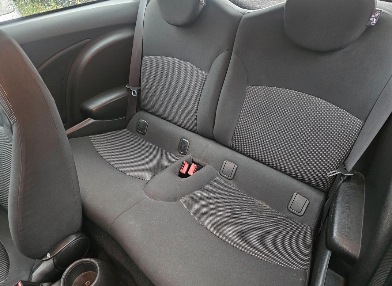 Mini 1.6 16V One GUIDABILE DA NEOPATENTATI