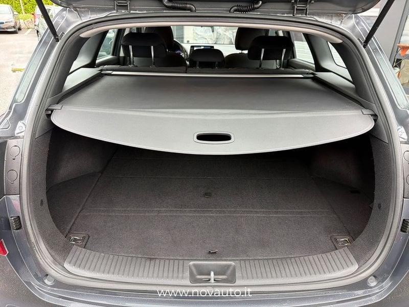 Hyundai i30 1.6 CRDi 110cv DCT Business