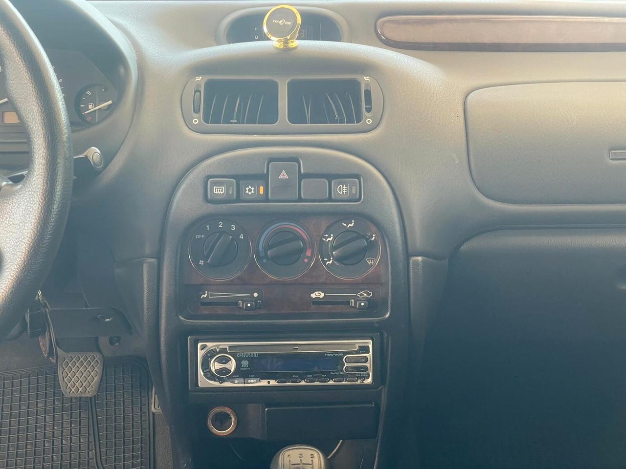 Rover 25 1.1i 3 porte