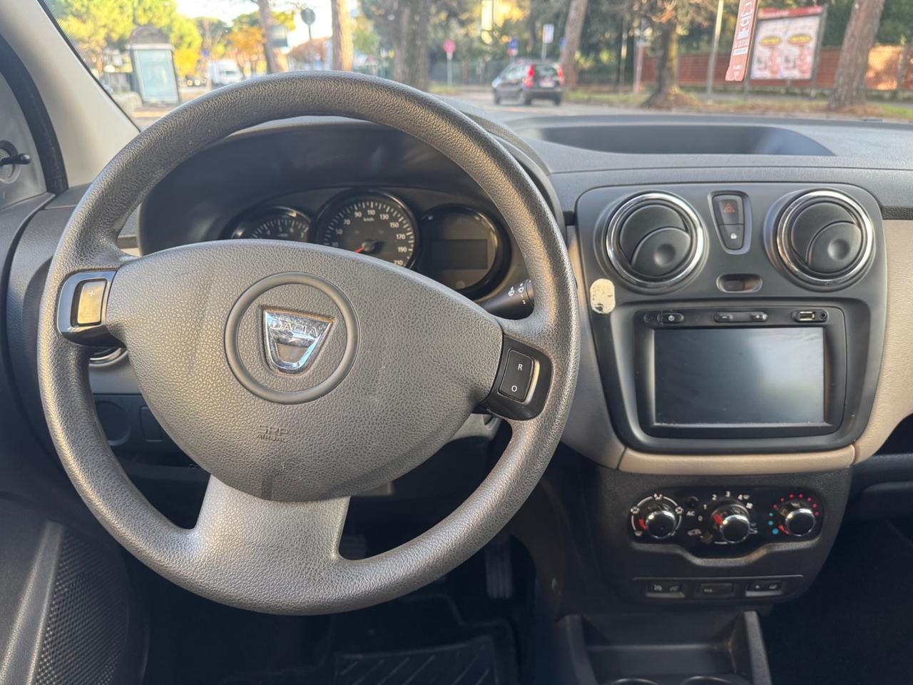 Dacia Lodgy 1.6 8V 85CV 7 posti garanzia 12 mesi