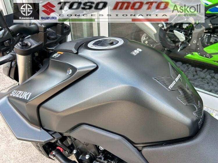 Suzuki GSX-8S