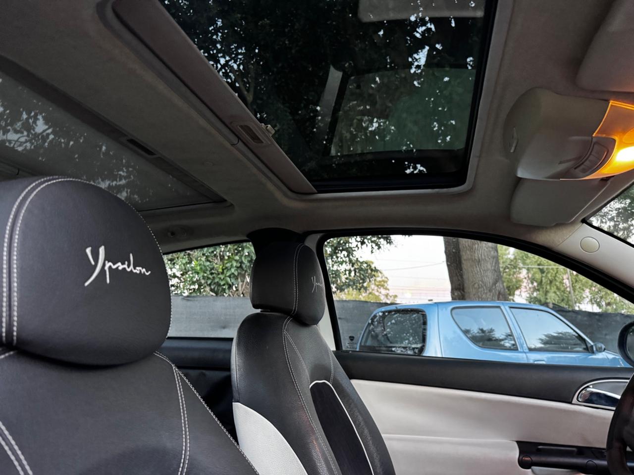 Lancia Ypsilon 1.4 Modamilano GPL