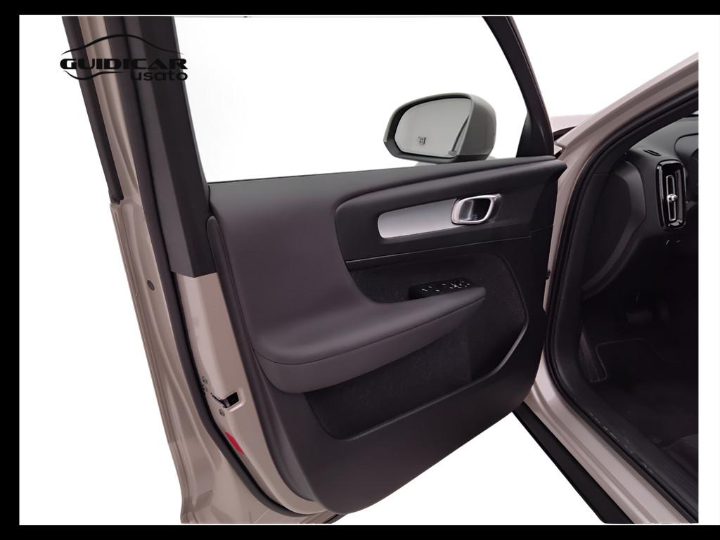 VOLVO XC40 2023 - XC40 1.5 t2 Core auto