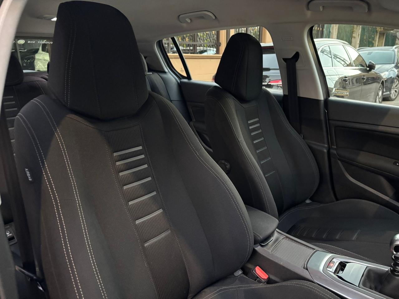 Peugeot 308 1.6 e-HDi 115 CV Stop&Start Allure