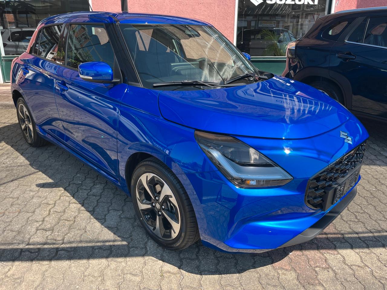 Suzuki Swift 1.2 hybrid Auto KmZero