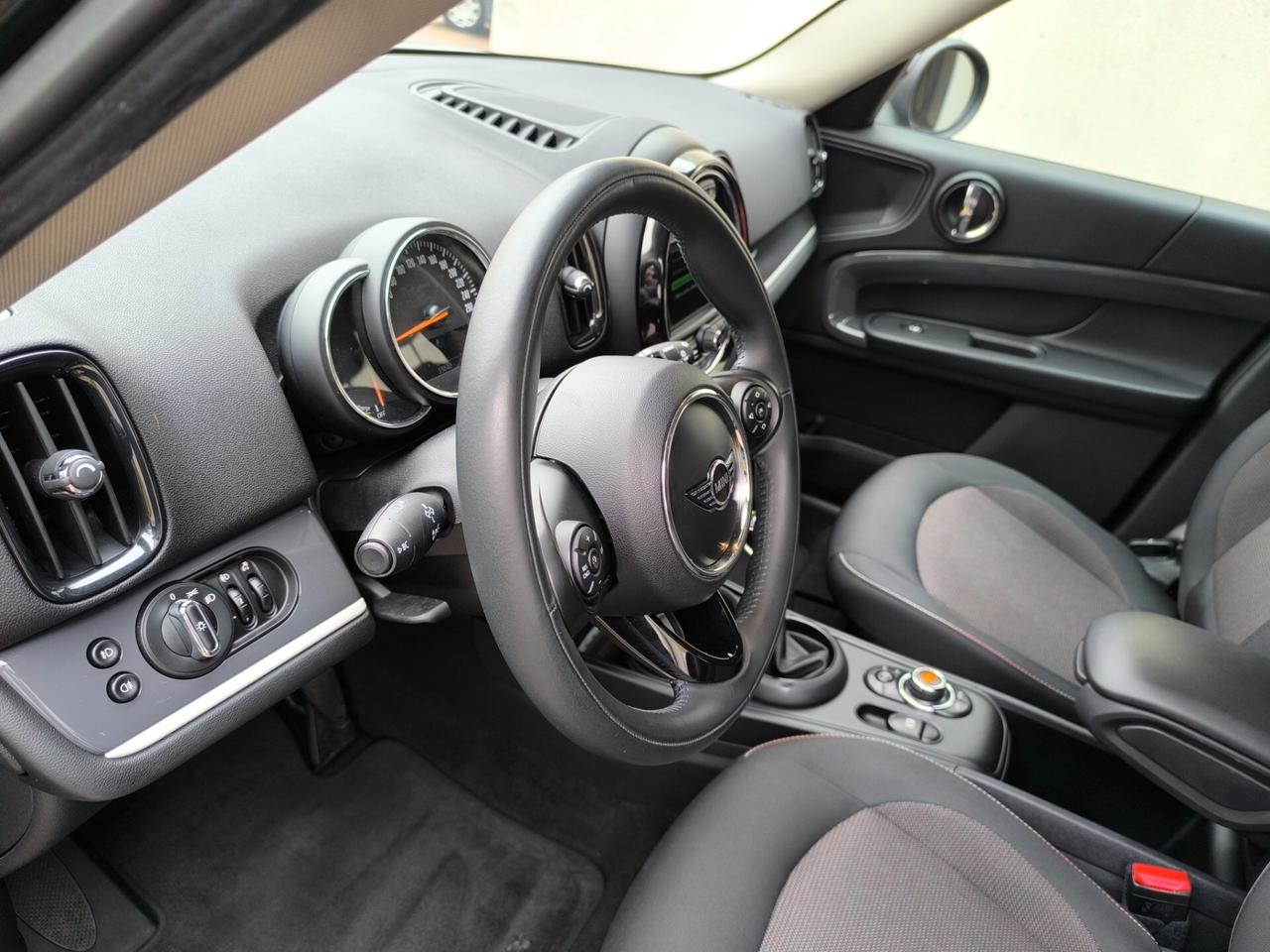 Mini Cooper S Countryman 1.5 SE Hype ALL4 Automatica