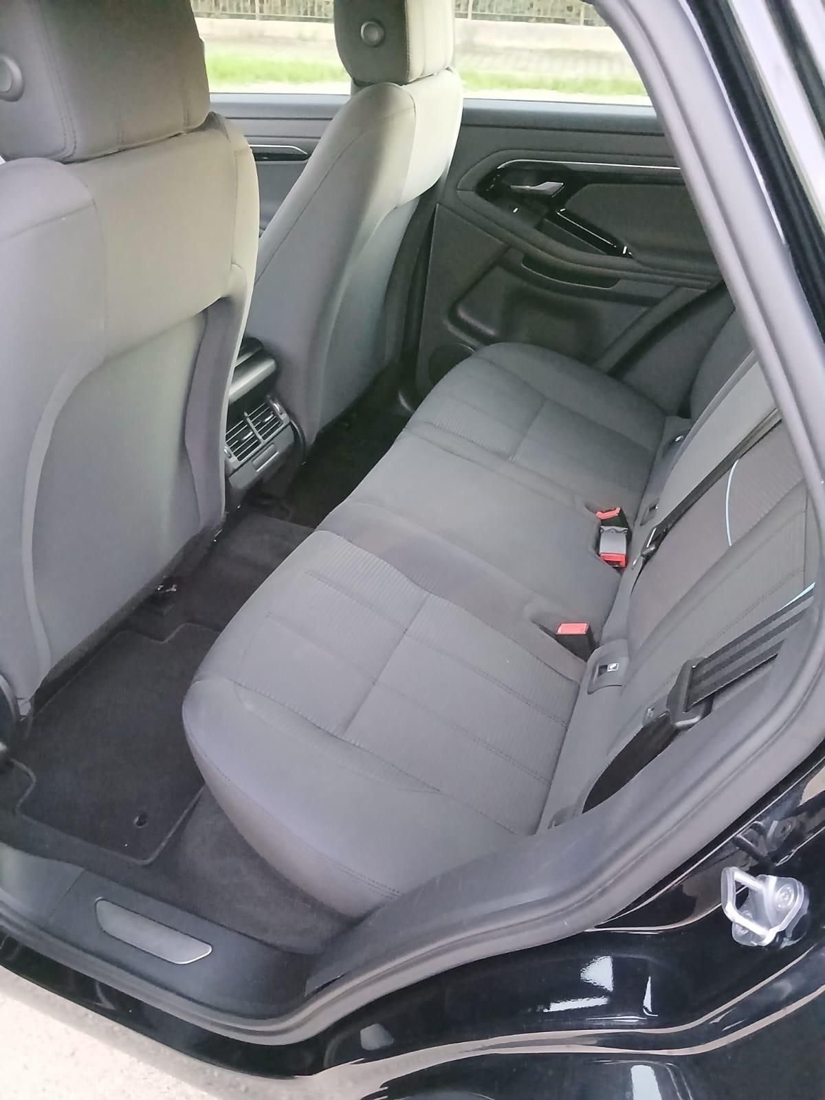 Land Rover Range Evoque 2.0D I4-L.Flw 150 CV R-Dynamic