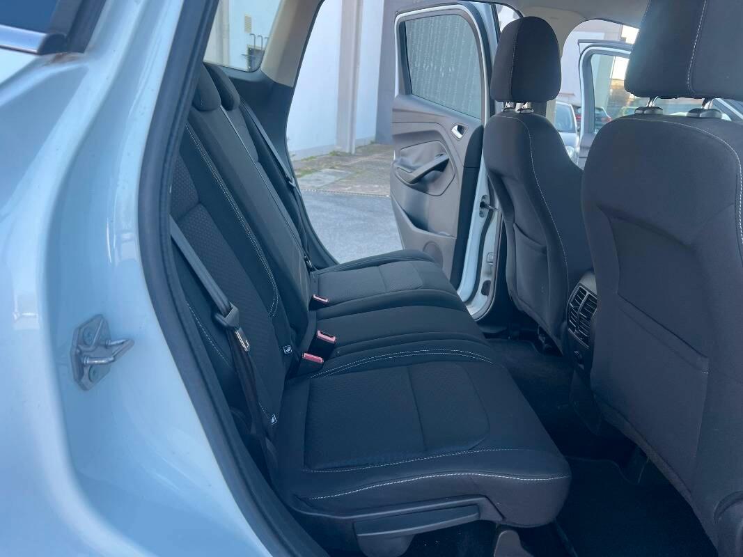 Ford Kuga 1.5 tdci Plus s&s 2wd 120cv