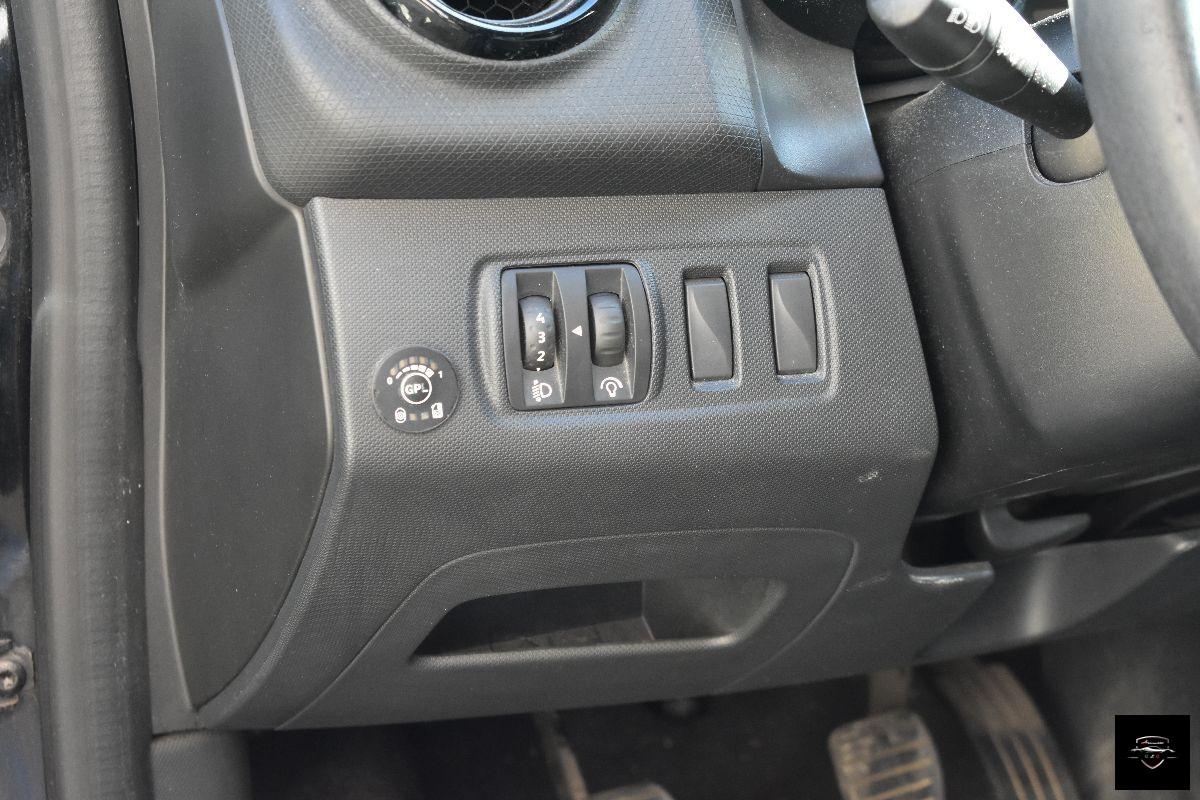 RENAULT - Clio - 1.2 75 CV GPL 5p. Live
