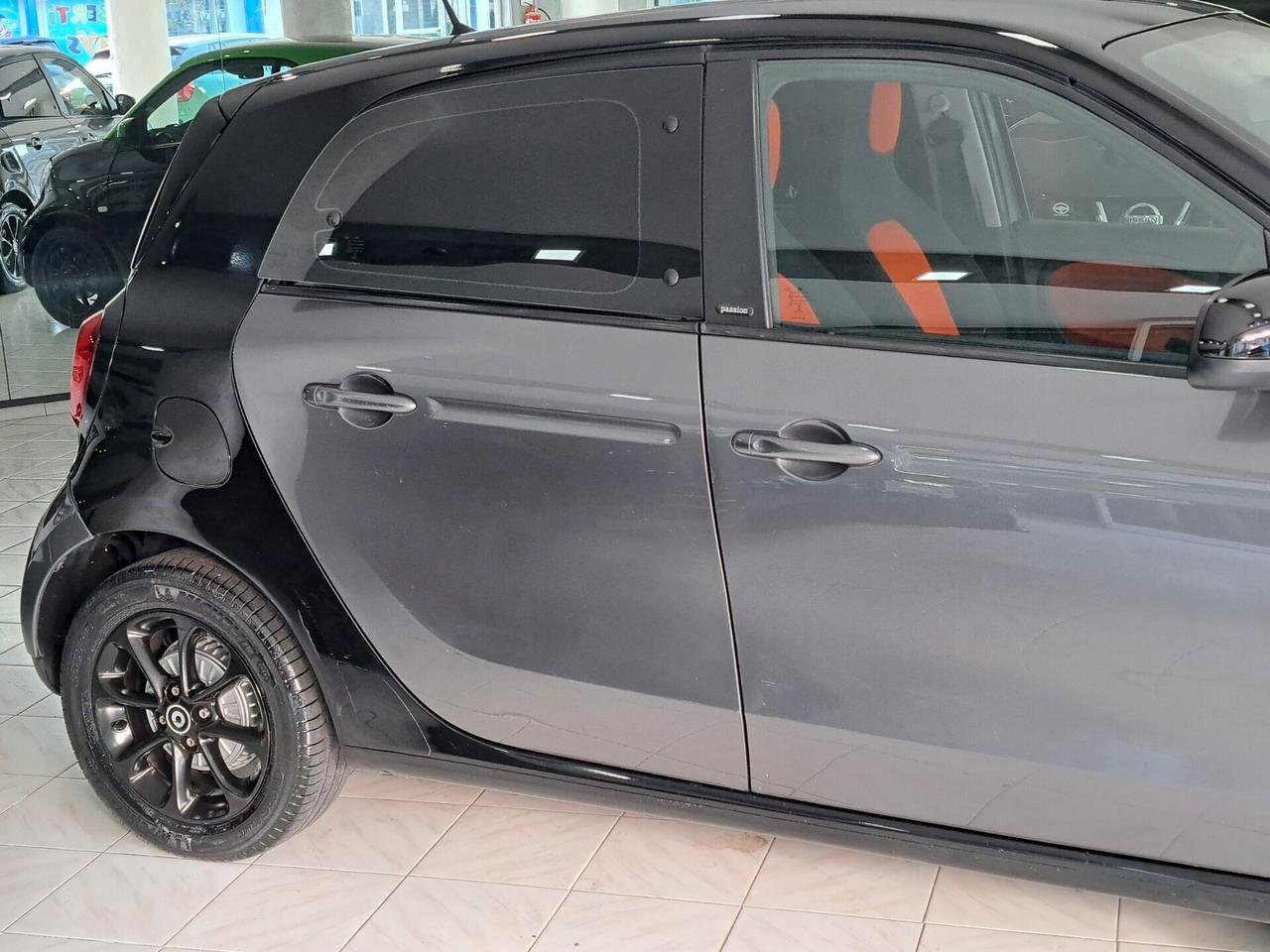 Smart ForFour 70 1.0 Passion