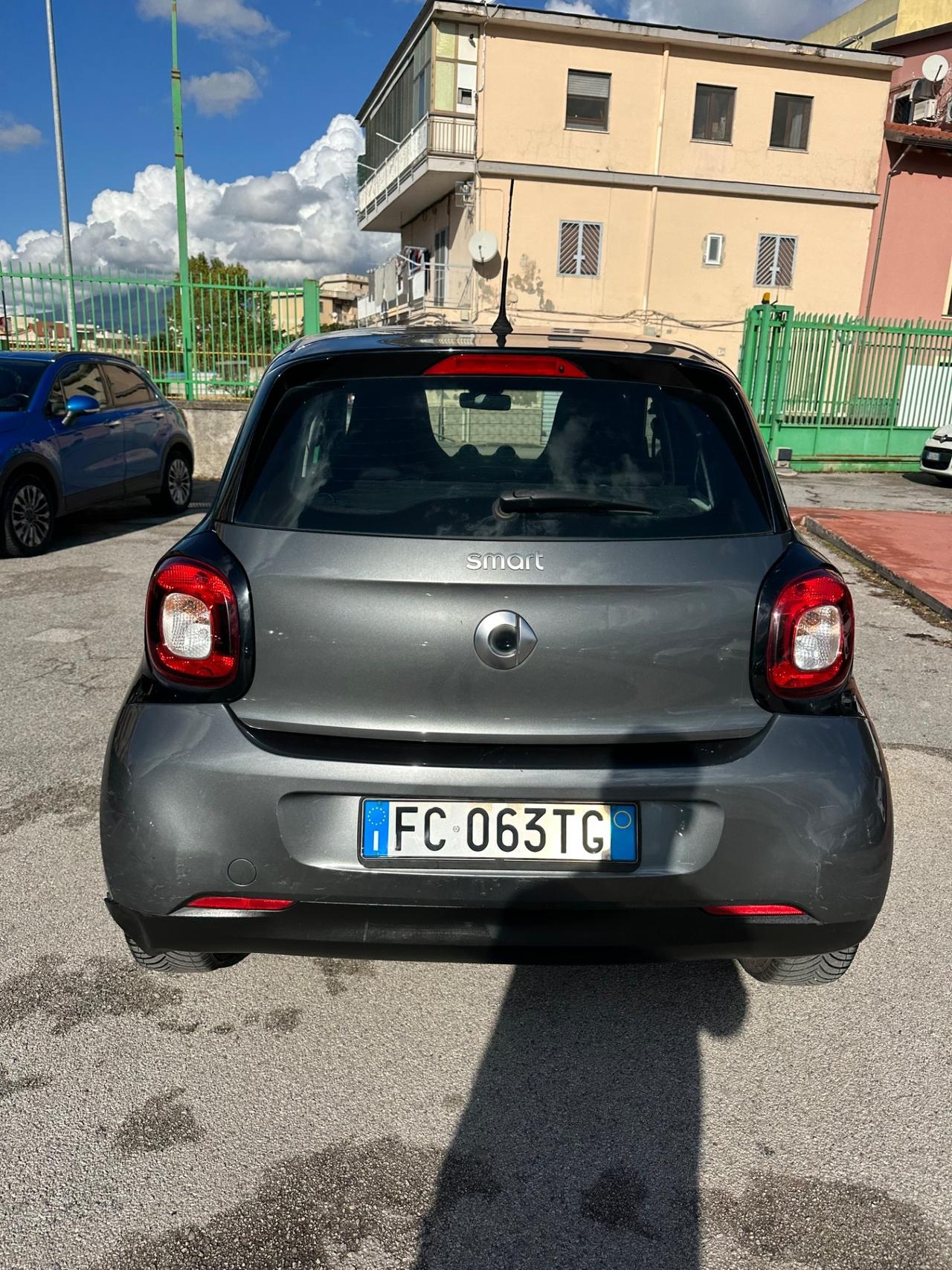 Smart ForFour 70 1.0 Prime