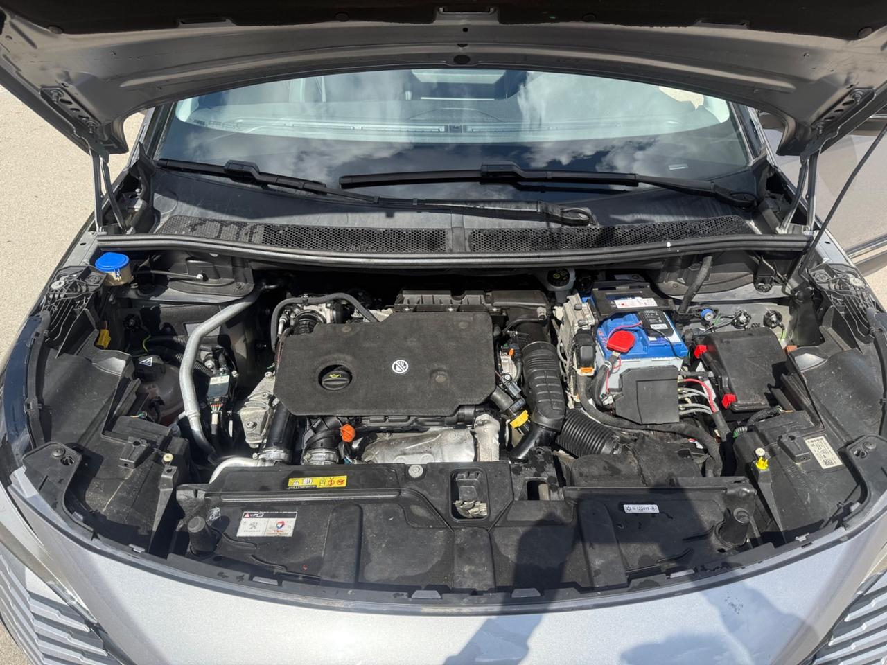 Peugeot 3008 BlueHDi 130 S&S EAT8 Allure