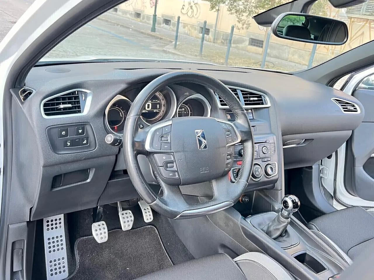 DS Automobiles DS 4 1.6 VTi Benz 120cv So Chic