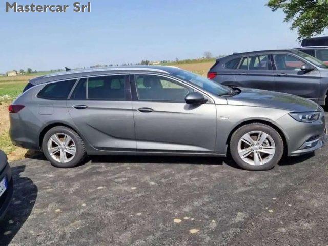 OPEL Insignia Sports Tourer 1.6 cdti Innovation AT6 - FX921EA