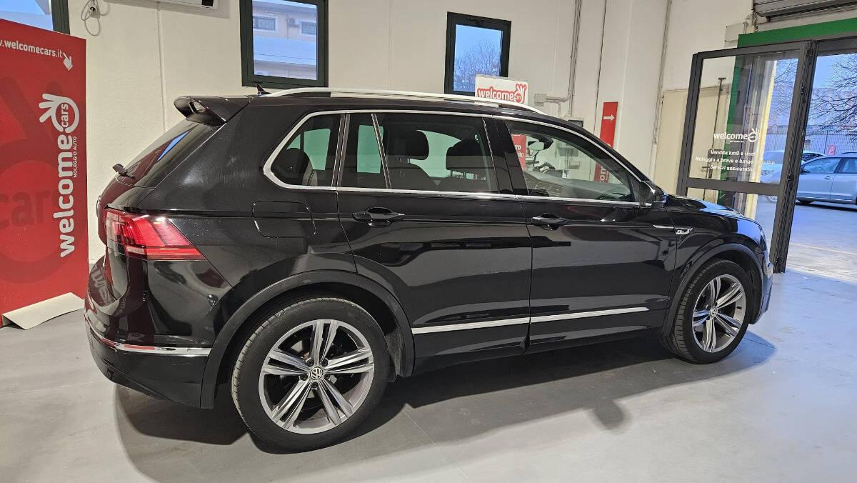 Volkswagen Tiguan 2.0 tdi Advanced R-Line Exterior Pack 150cv dsg