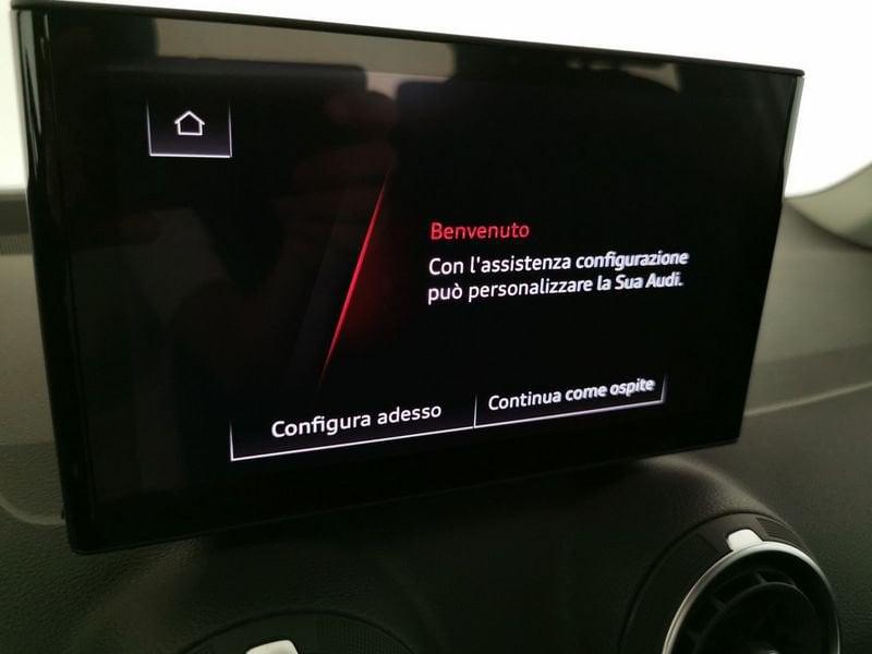 Audi Q2 40 2.0 tfsi Admired Advanced quattro s-tronic