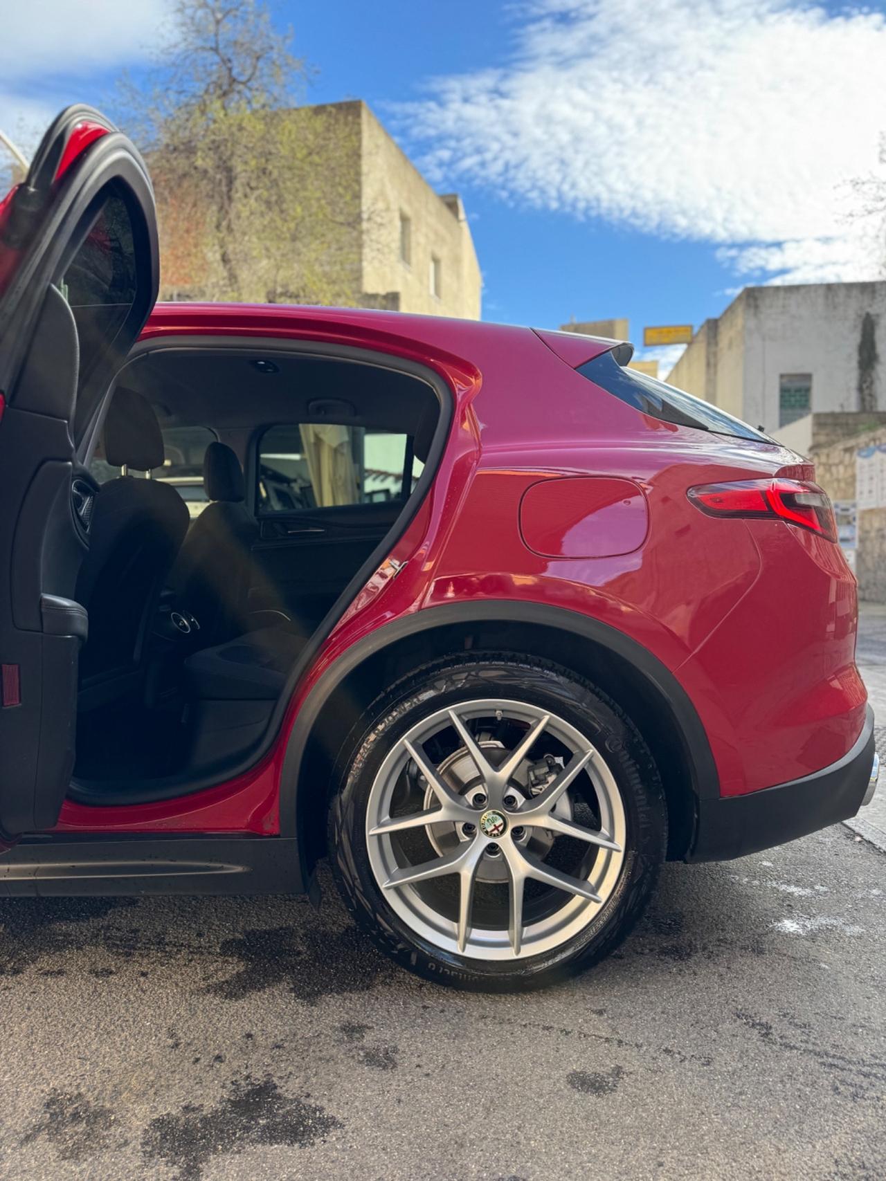 Alfa Romeo Stelvio 2.2 M-jet 160 CV AT8 RWD Sport-Tech CERTIFICATA