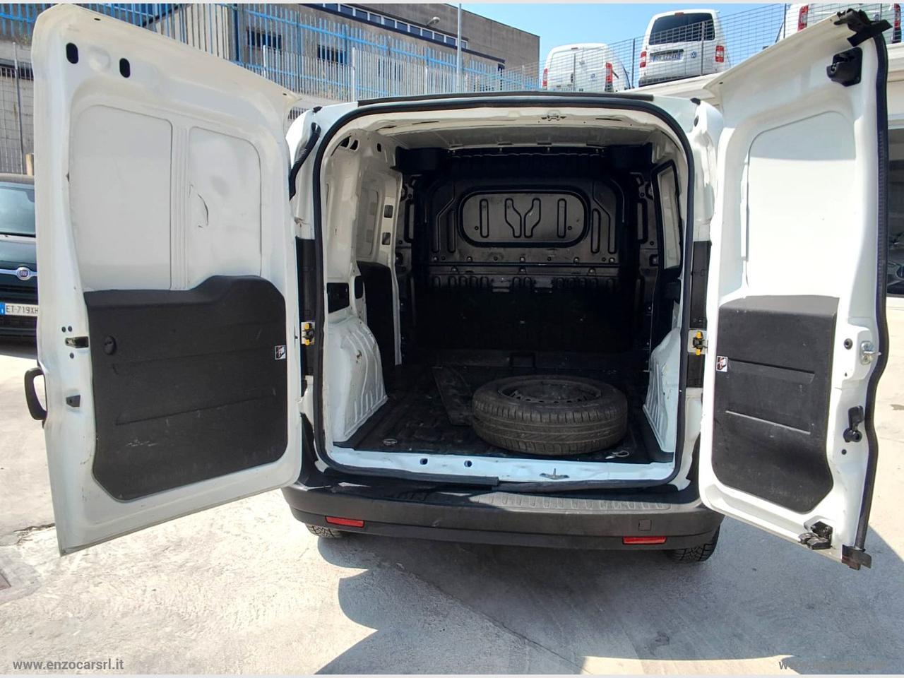 Doblò 1.6 MJT 105CV PC-TN Cargo Lam. SX