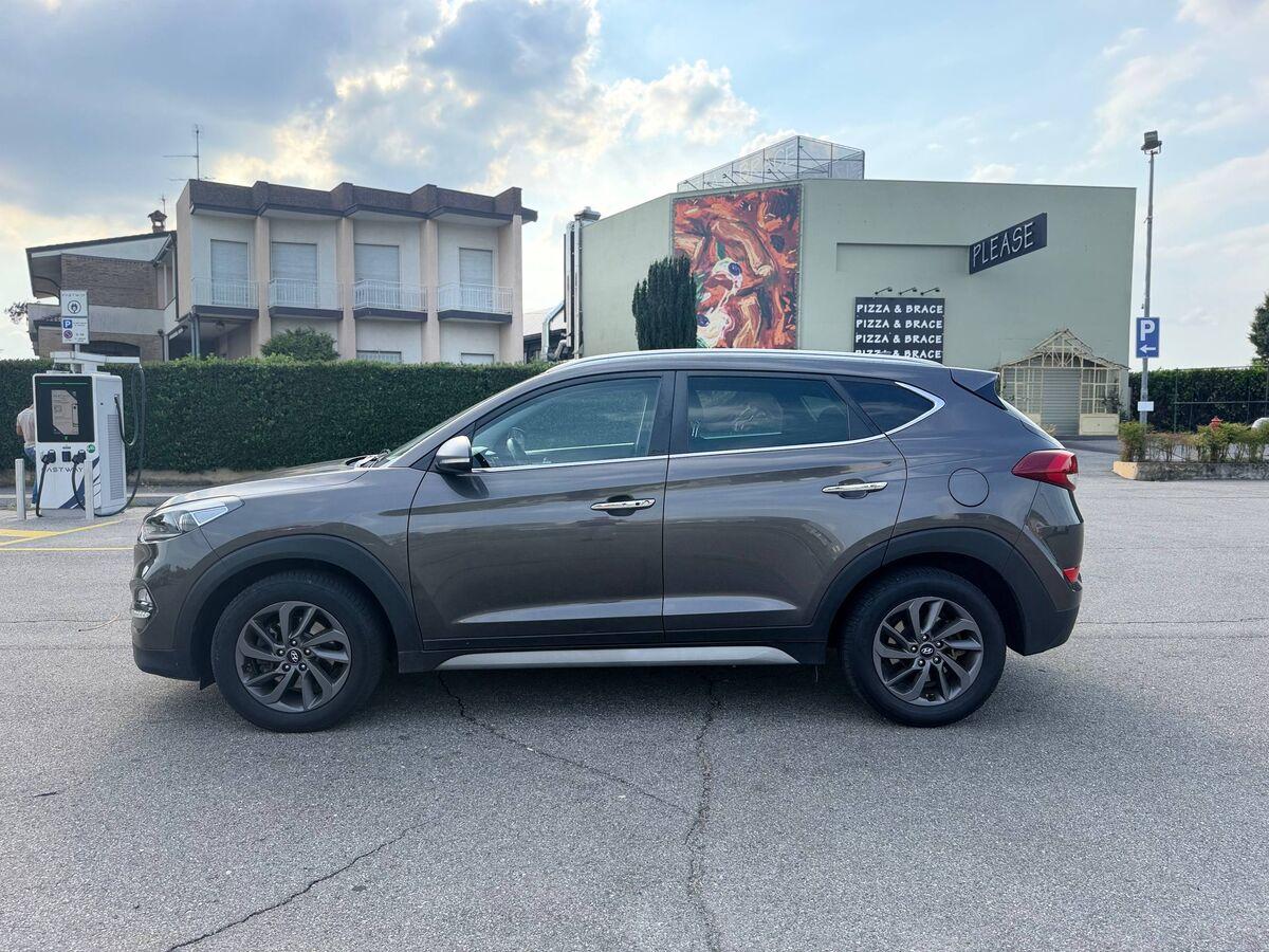 Hyundai Tucson 1.7 crdi Xpossible 2wd 141cv dct