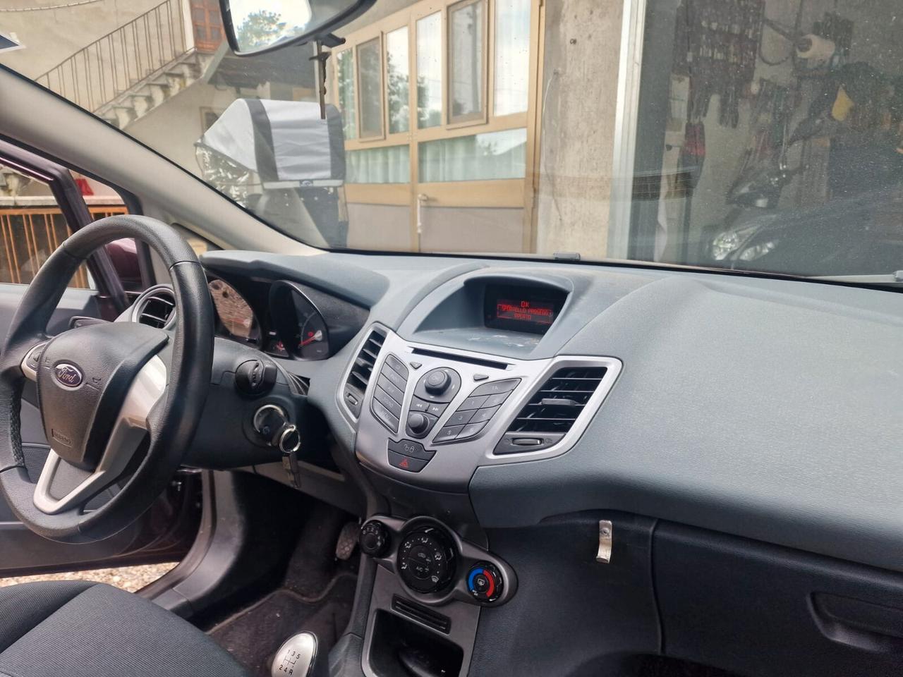 Ford Fiesta 1.2 5 porte *SOLO 42.500KM*